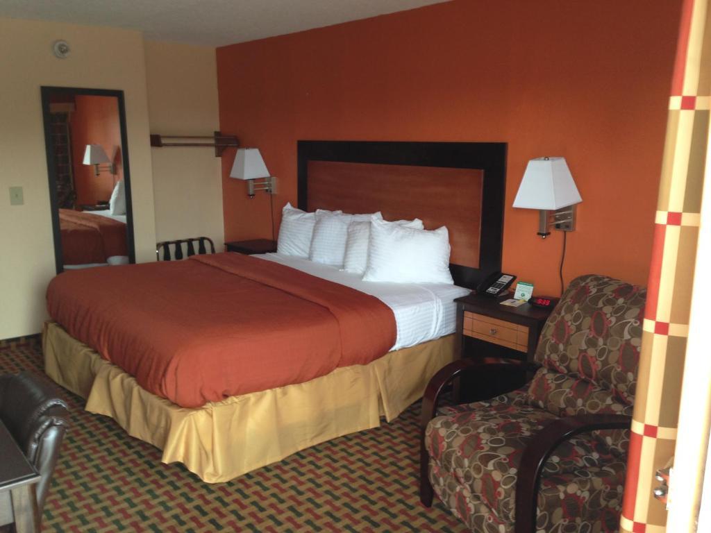 Days Inn By Wyndham Independence Extérieur photo